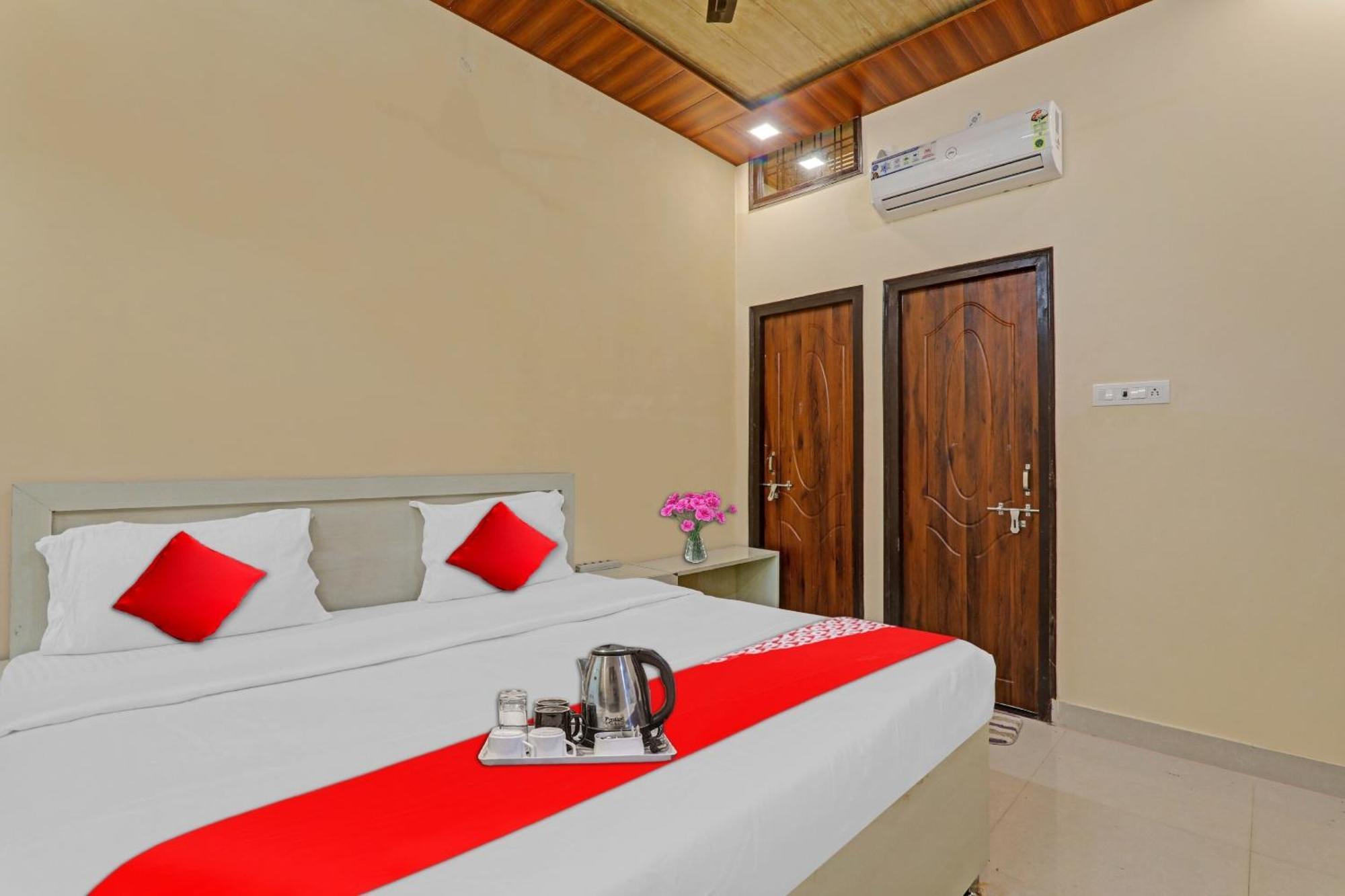 Hotel O Sai Galaxy Hotel & Restaurant Kanpur Exterior foto